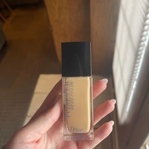 Dior forever skin glow foundation